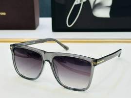 Picture of Tom Ford Sunglasses _SKUfw76017557fw